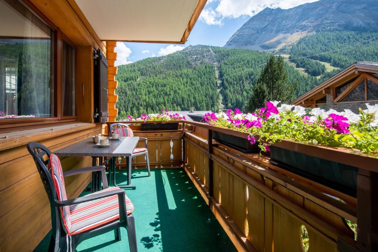 Haus Avalanche Appartement Saas-Fee Buitenkant foto