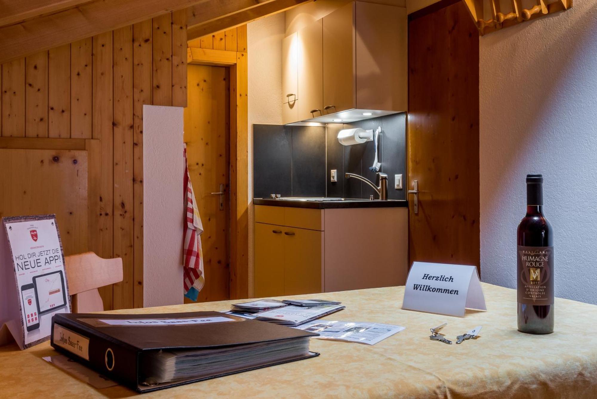 Haus Avalanche Appartement Saas-Fee Kamer foto